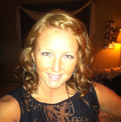 Fun, outgoing person that likes to go to concerts, hang out with friends, and make the most of everyday!