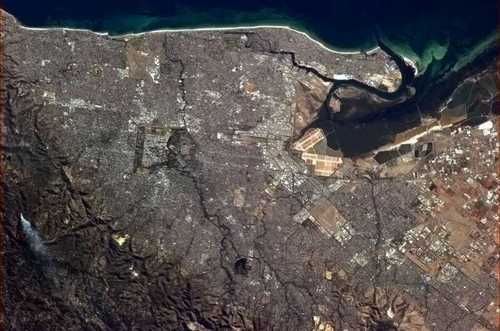 Pic of Adelaide was taken by @Cmdr_Hadfield from space station.
