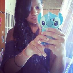 Gaby Santos, 13 aninhos, CORINTHIANA♥ . Queta ! mas não mexe que bicho pega haha ;p  Quem se descreve se limita !