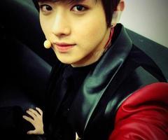 No Agency I 94 line I vocalist I @soccer4065 this real acc twitter ray I #RPIDorm I