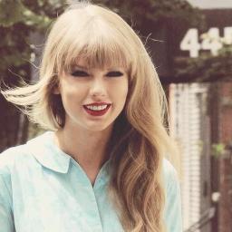I LOVE LOVE LOVE @taylorswift13