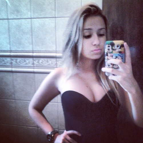 19, ariana