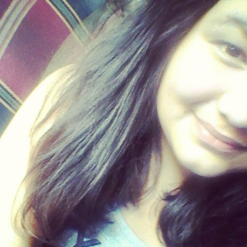 Guys follow my other account: @itsesbeydiii please,