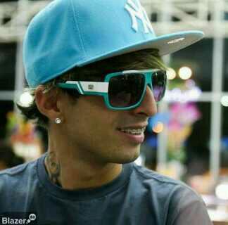 Se é pra parar de strondar, eu prefiro nem viver.  @_iananunes, @juniorfreittas