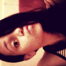 LuanaaBentoo's profile picture. Ando por aí querendo te encontrar, 
Em cada esquina, paro em cada olhar, 
Deixo a tristeza e trago a esperança em seu lugar.. ♪♫