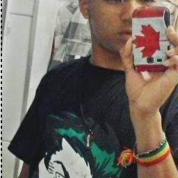 FELIZ,OUSADO,LEGAL ÁS VEZES SÓ COM OS AMIGOS,BRIGUENTOO  AAMO MINHAS MENINAS