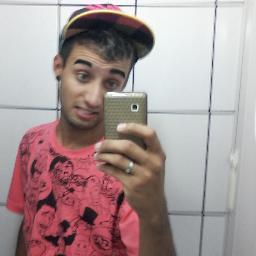 Não quero ser perfeito pra ninguém, mas quero ser o suficiente pra você.