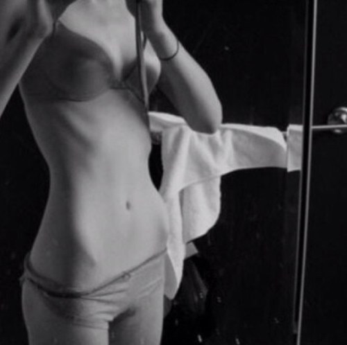 Bulimic. Cutting. Starving. purging. binging. I just want a perfect body.