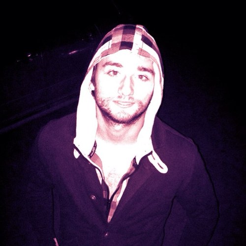 DEUS013's profile picture. 