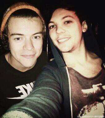 I Simply Believe In Larry Stylinson. Romance Or Bromance As Long As They're Happy (: ♥