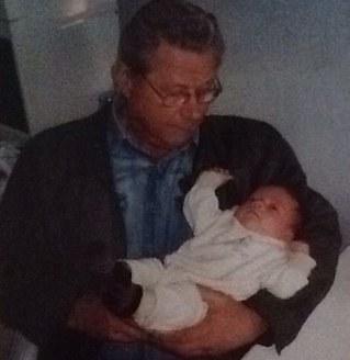 guusdings's profile picture. hacked