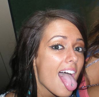 People think I'm crazy....do you?! I'm a MASSIVE #Twitter addict. Ask me anything about Twitter, I'm happy to help :) x