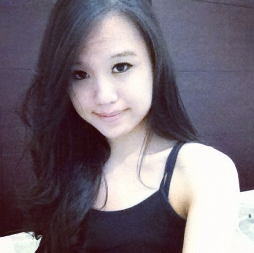 Instagram : priscillaclaudia