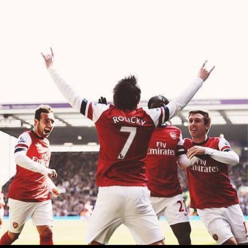 Arsenal1886_'s profile picture. If you dont support a team in defeat, you dont deserve to support them in their success. Arsenal FC