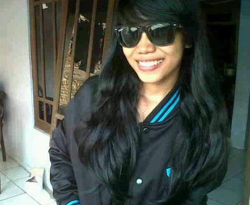 simple girl.