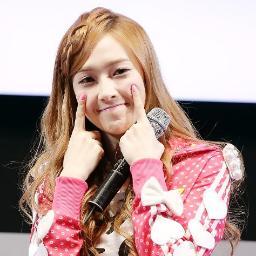 ชื่อฟางค่ะะะะะะะะ รักทุกวงในSM เมนหลัก แทยอน ยูริ ฮโยยอน มินโฮ จงฮยอน ลีทึก อึนฮยอก คริสตัล ไค คริส เจ้สเตฟาน พี่ๆดงบัง ฯ เอาเป็นว่าชอบนักร้องเกาหลีทุกวงจ้า