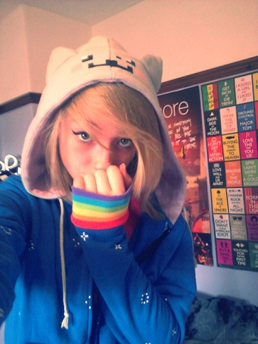 † Kirst, I love bands, YouTubers, books and skyrim and Donnie Darko c: And many other wonderful things, I follow back! kik: the_antikirst † #sassyprincess