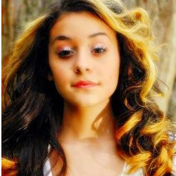 eu fiz esse FC para a @Michely_Manuely minha diva linda e querida esse FC foi feito em 10/11/2012  @Michely_Manuely   nasceu 
04/09/1999 / SP