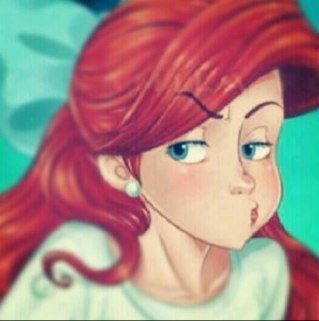 لستُ مغرورةۃ ، أنا فقط أمشي مبتسمةٍ، لا أشعرُ بالخطوة بعد الخُطوة، ولا أُعيرُ الوجوه الكئيبة بالاً. .  
if you need happy just follow me and smail with me