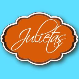 A festa Julietas foi feita para a mulherada se jogar,fazer amizades e claro,beijar muito na boca.
Sejam bem vindas! Segunda edição:22/04  - Espaço Acústica,RJ.