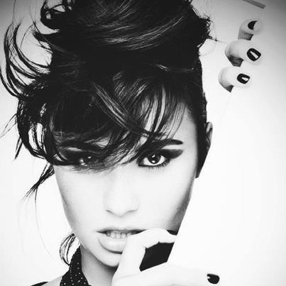 Demi Lovato is my biggest inspiration! @ddlovato thank you for being a wonderful inspiration to all! #demiismybiggestinspiration
https://t.co/x7wHyeo5Da