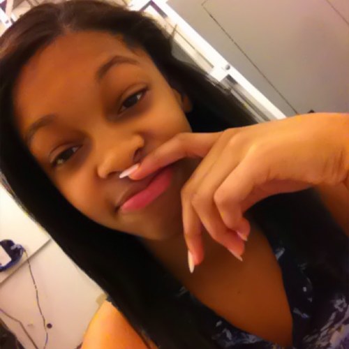 Danesha, 18, #2014 IG: DaneshaShariece now sit back and reflect these imperfections ✌