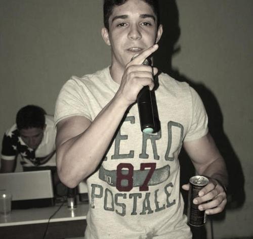 CM Produtora - http://t.co/JeEKSwBLmb
SHOWS: (11) 5834-5944 / (11) 9 5134-0570
mcpepsoficial@gmail.com