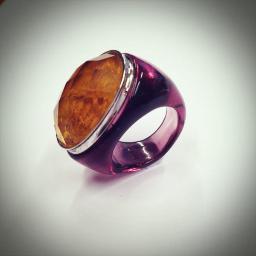 LagrimasNegrasC's profile picture. Lágrimas Negras es una firma avalada por una tradición joyera familiar. Proyecto moderno y sofisticado que no pierde la esencia de la joyería tradicional.