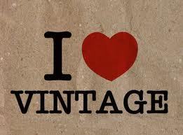 Um twitter do blog Depois dos Vintage sobre moda,looks,tendencias,cabelos,makes,etc