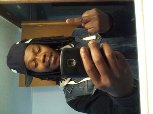 Hair weave killer!!! Hair longer then some of these girls it's a shame!!!!!!!!!! #04/15/12