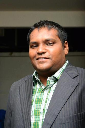 AdvRizvi's profile picture. 