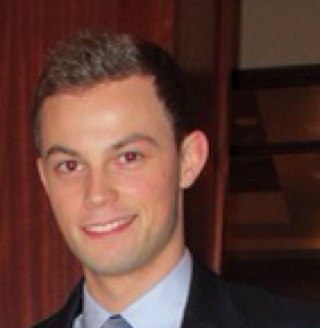 Co-founder of https://t.co/3K5EqOCUJm. Finance & M&A professional, AI enthusiast, designer, entrepreneur