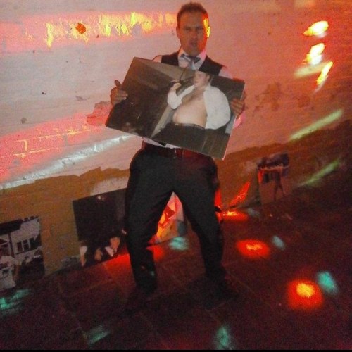 IanWiseman1's profile picture. With the beautiful Hannah. Internal sales consultant, loves music especially The Rifles, Weller & Noel. Enjoys pubs, ale, playing my guitar, cycling and the gym