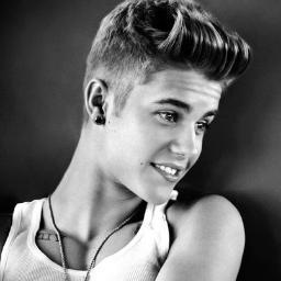 #ProudBelieber  SWAG ;-) #JerrySaysHi haha. 
I. Have. Brain. You. Know 

@justinbieber MY WORLD