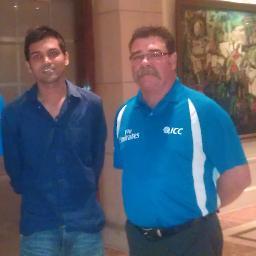 Farzi Engineer, Internet Junkie, Cricket Freak, Insomniac, Weekday Slave thus a Weekend Warrior