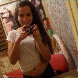''E nada vai mudar, nem mesmo se você quiser, e nada vai ter fim, pelo menos não pra mim''
pergunta la? http://t.co/hHfx7Jzcor