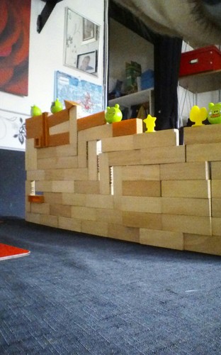 spyhoosam's profile picture. Likes reading has a dog called Josie makes films on windows movie maker(show them with family its kind of a hobby)and loves bike rideing