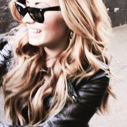 ► {RP/Single/Bisexual} I like to party, drunk, smoke and just have fun. Don't judge me! Only GOD could judge me!