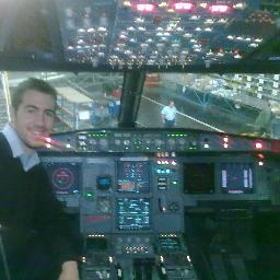 La aeronáutica y el baloncesto como forma de vida