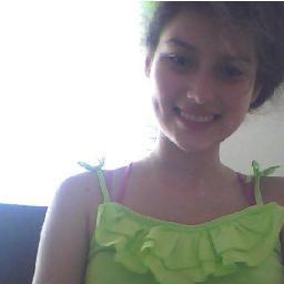 AndreaJaimesW's profile picture. Only need be happy.