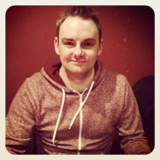 I'm a radio presenter on the all new community station Horizon Radio in Barnsley. Tune in from April 20th 2013 on 87.7FM.