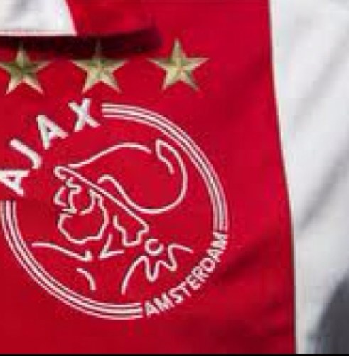 Foto's, weetjes, vragen, feiten en veel meer over Ajax.