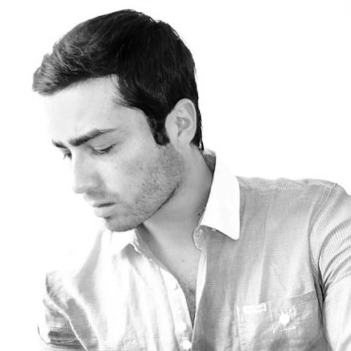 22 años. Estudiante pedagogia en ed. fisica