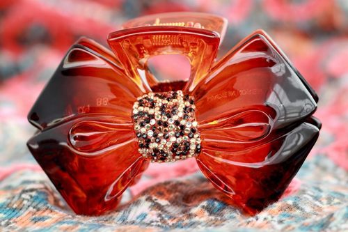 Addcrystal1's profile picture. Hand Crafted Swarovski Element Crystal Hairclips, Clutches, and other Accessories by Luna