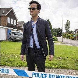 Retired consultant criminal. Now training people in various agencies, learning to have... friends & currently single #SingleVerse #RP