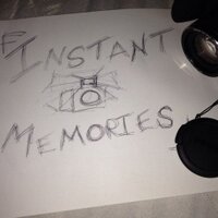 Instantmemories(@MemoryInstant) 's Twitter Profile Photo
