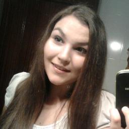 Amable, simpatica, agradable, amiga de mis amigos, me encanta la fotografía. 
Listas Oh!Valencia : 622905375