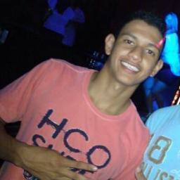 Todos homens morrem , mas nem todos vivem .
Instagram: @fee_calilmendes