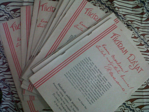 lumbungbuku's profile picture. Cara order mention dengan format (Judul Buku,Penerbit,Tahun Cetak) / BBM: 7EA62321 SMS : 085222286699 Baltos ( Lt. Dasar 2 Y-32 )