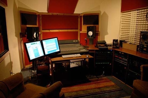 Austin, Texas-based Alta Vista Recording Studios have bridged the gap between high-dollar sound and rates that accommodate everybody.